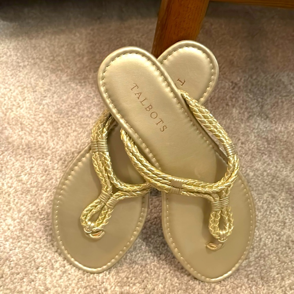 Brand Spanking New Talbots light gold flip flops
